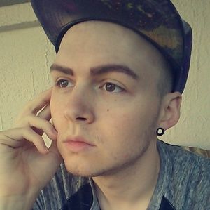 Meet your Posher, Matthew